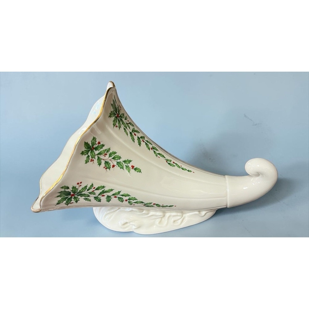 Lenox‎ Holiday Cornucopia Horn of Plenty 12" USA Holly Berries Gold Trim Decor